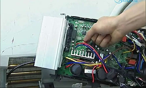 陆河美的空调电话是多少